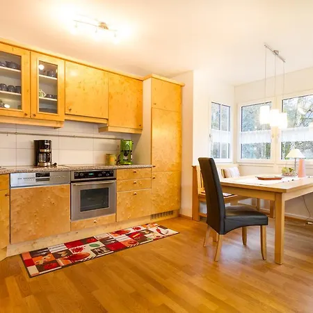 Διαμέρισμα Landhaus Deiser Ferienwohnung Am Fuggerpark Όμπερσντορφ